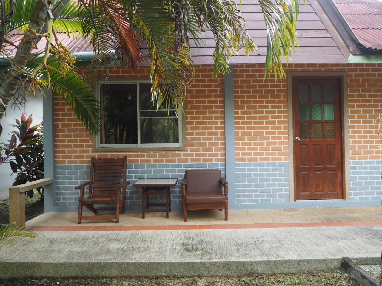 Coconut Bungalow Nai Yang Exterior foto