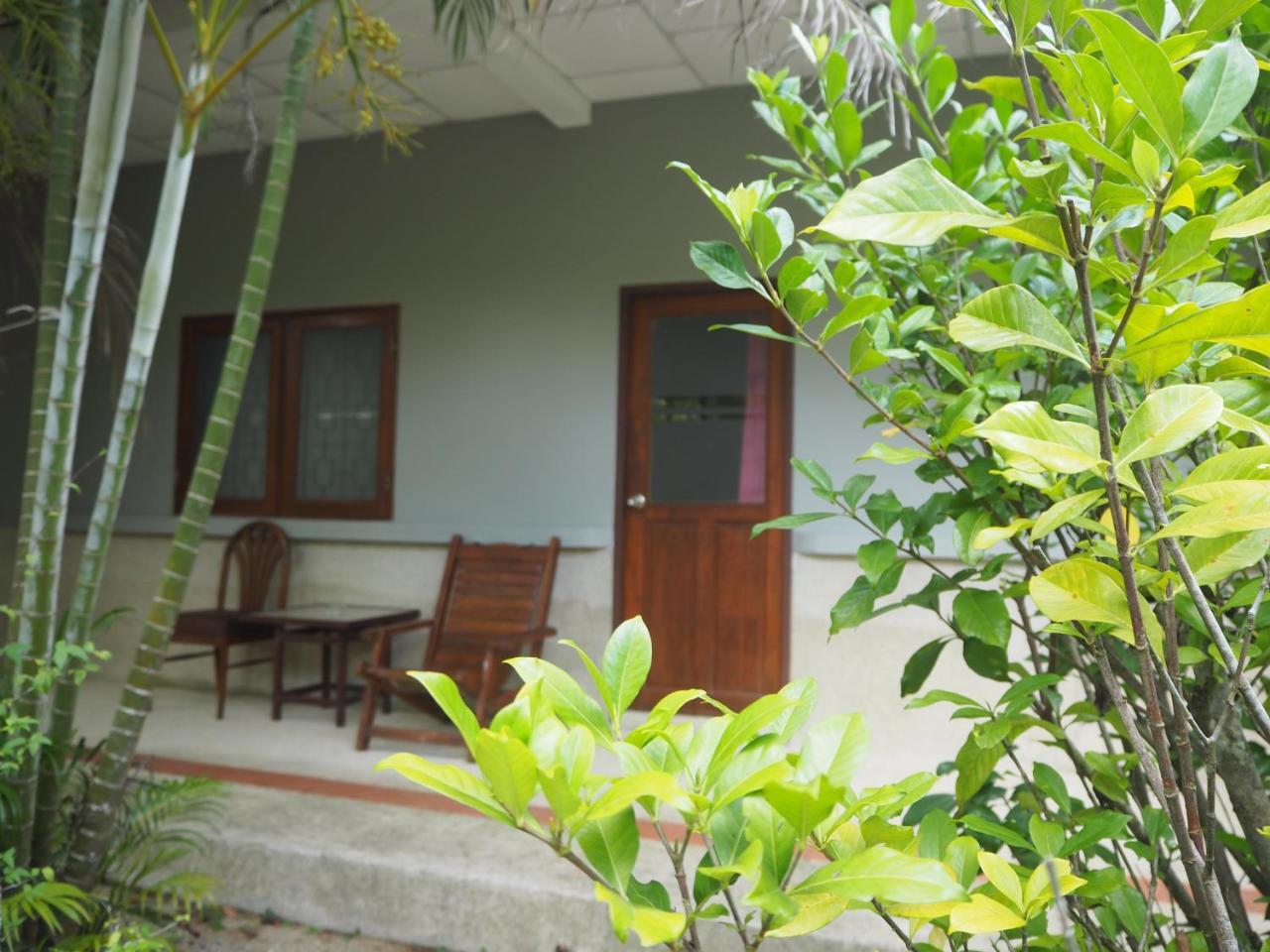 Coconut Bungalow Nai Yang Exterior foto