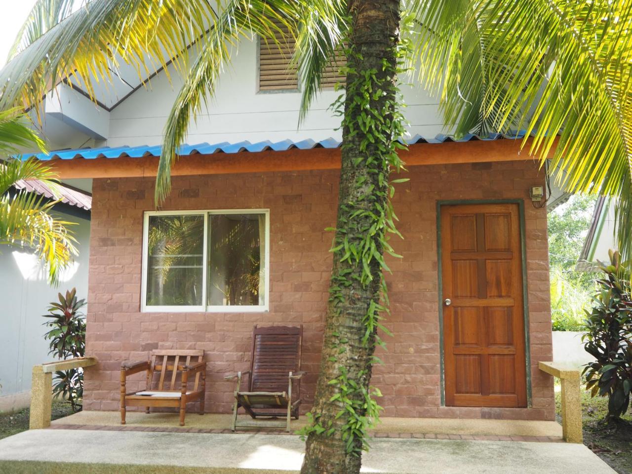 Coconut Bungalow Nai Yang Exterior foto